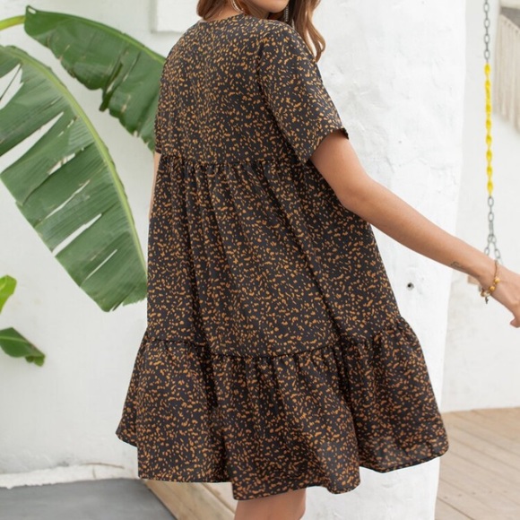 Smock Dress Black/Tan Print - Picture 2 of 6